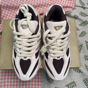 New Balance 9060 White Cream